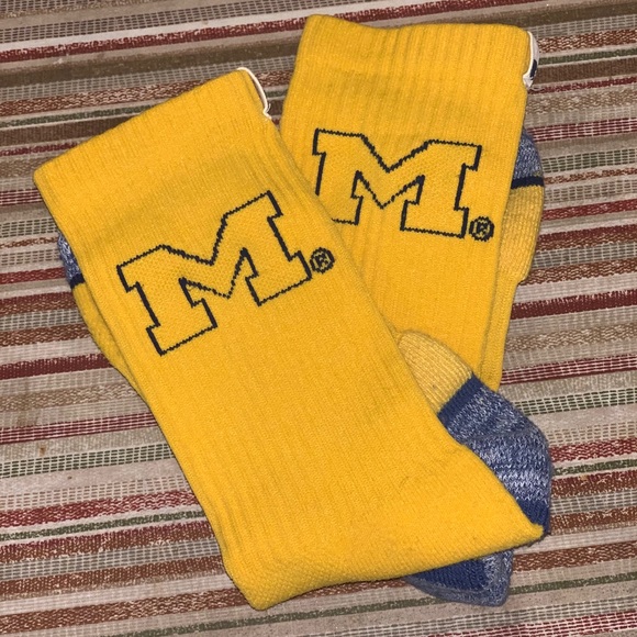 Maize and Blue Univ. of Michigan Socks - Picture 2 of 2